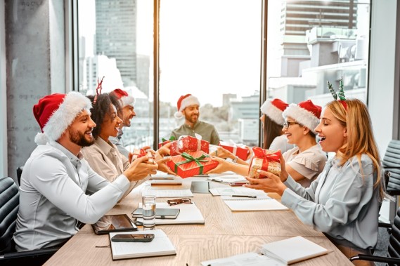 Secret Santa: come organizzarlo? Le migliori idee regalo di Natale
