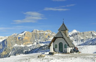 capodanno Val Badia Dolomiti sci neve relax baita Alto Adige