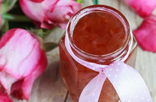 marmellata gelatina rose
