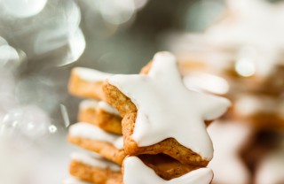 amaretti stelle natale glassa