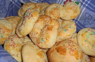 dolci regionali pasquali, ricetta cuzzupe, cuzzupe calabresi, cuzzupe morbide