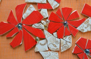 riciclare pezzi di ceramica, come fare mosaico