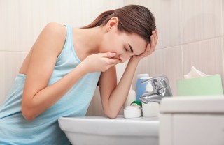 nausea, vomito, rimedi naturali efficaci