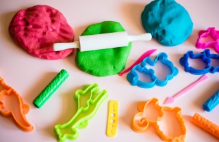 paste modellabili, giochi bambini, plastilina e das