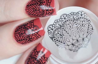 Mandala Nails