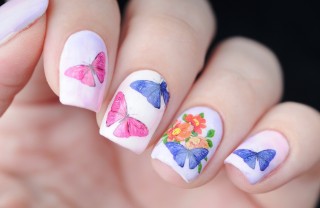 nail art, farfalle, decorazione unghie