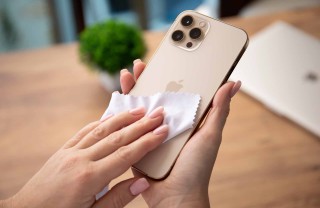 Come pulire l'altoparlante dell'iPhone