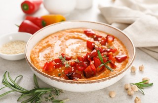 Hummus peperoni