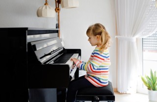 A che età iniziare a suonare il pianoforte