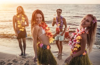 Festa hawaiana fai da te: checklist e idee per organizzarla