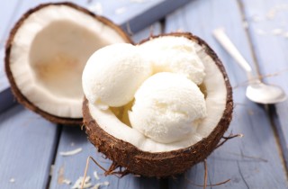 Gelato al cocco: come farlo senza gelatiera