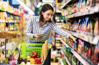 Il galateo del supermercato, per fare la spesa con educazione