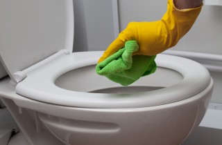 Come pulire il wc e mantenerlo profumato: 5 consigli