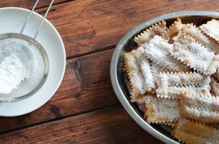 Bugie di Carnevale, fritte e al forno: le ricette da provare