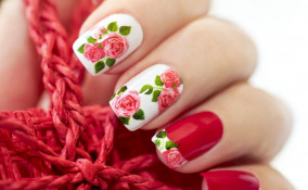 nail art, rose, decorazione unghie