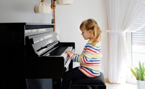 A che età iniziare a suonare il pianoforte