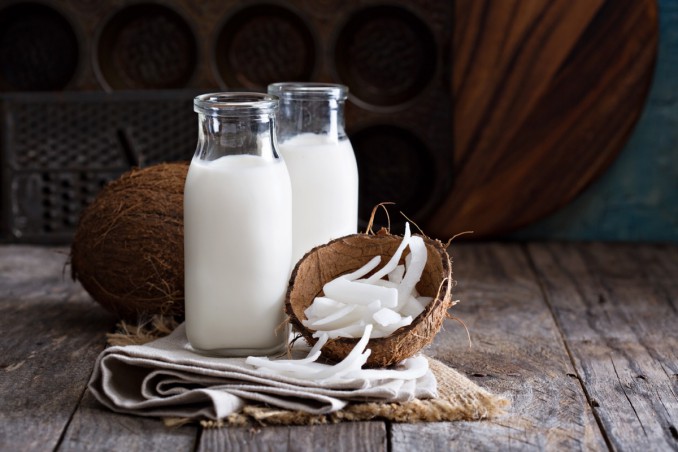Latte di cocco per cucinare: uso e calorie del prodotto