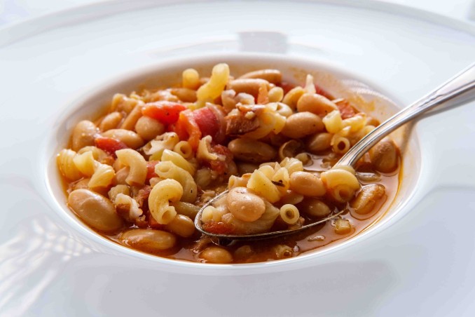 Pasta e fagioli in scatola