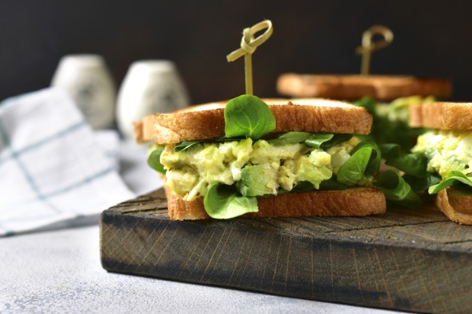 Panino con avocado