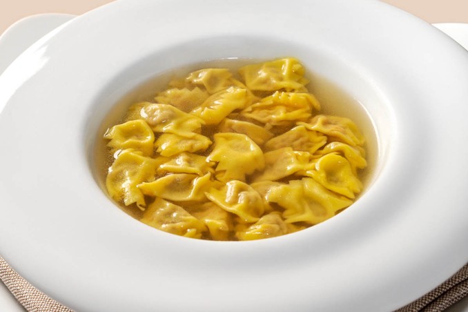 tortellini in brodo