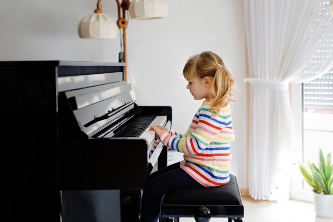 A che età iniziare a suonare il pianoforte